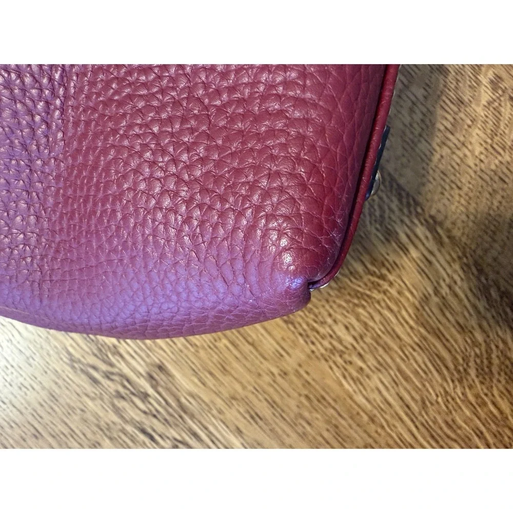 Dooney & Bourke Pebble Grain Paige Sac Shoulder Bag Wine Bordeaux‎ NWOT